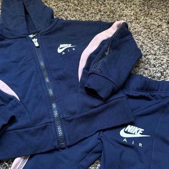 Toddler Nike Size 2T Set Leggings & Zip Up Hoodie - Picture 3 of 5